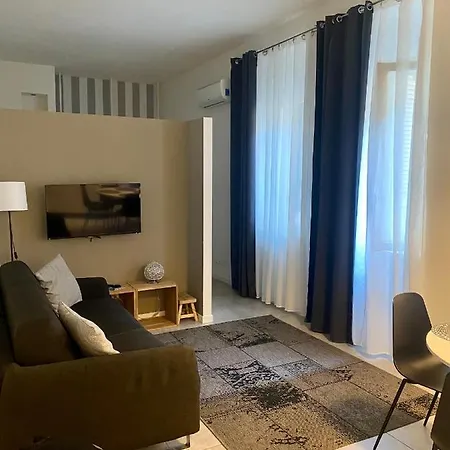 Fashion House Elvira 2 Bergamo