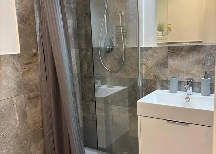 Διαμέρισμα Fashion House Elvira 2 *